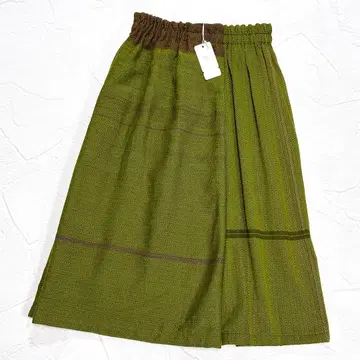 택 포함 타마키 니이메 포원 스커트 턱 울 A라인 그린