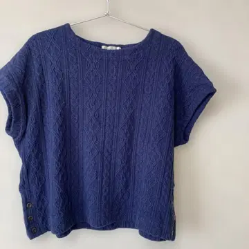 코튼하우스아야 네이비 케이블 니트