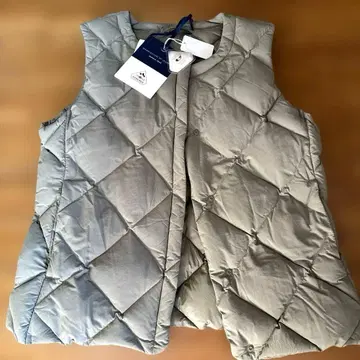 새상품. 미사용 PYRENEX 피레넥스 NACRE 2 베스트