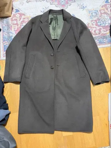 GREEN LABEL RELAXING 체스터 코트 다크 그레이