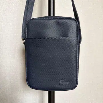 라코스테 숄더백