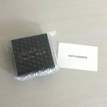 CODY SANDERSON 마스다 타카히사 콜라보 이어커프