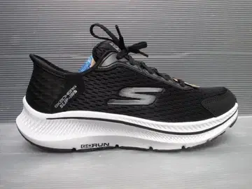 새상품 스케쳐스 23.0cm