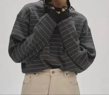 택 포함 새상품 Border Long T-shirts TODAYFUL