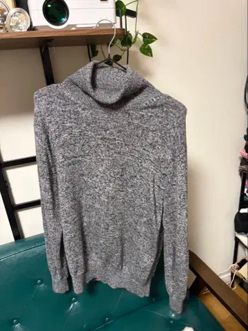 GREEN LABEL RELAXING 그레이 터틀넥 니트