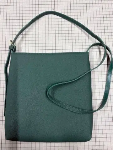 [새상품급] BARCOS 숄더백 가죽 심플 그린