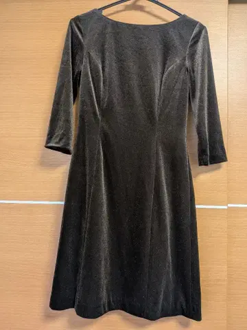 벨로아 느낌 원피스 7부 소매