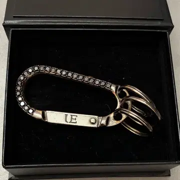 유니폼 익스페리먼트 프라그먼트 카라비너 블랙