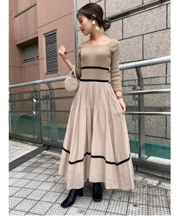 lily brown 베이지 롱 니트 원피스