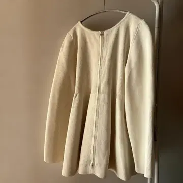 새상품급 mystic 아이보리 집업 상의 사이즈 1