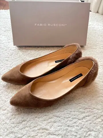 [ 새상품급 ] 파비오 스코르니 스웨이드 펌프스 38