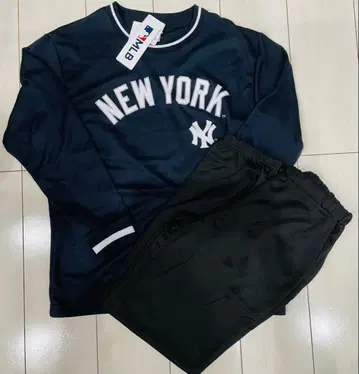 새상품 M 사이즈 MLB 양키스 파자마 룸웨어 네이비