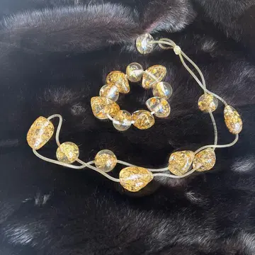 골드 레진 목걸이와 팔찌 세트