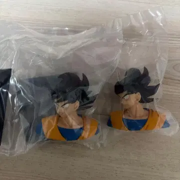 드래곤볼 제일복권 만화 스트럭처 손오공 2개