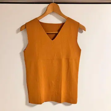 [실용 새상품급] N. (엔도트) V넥 슬리브리스 여성용 M 사이즈