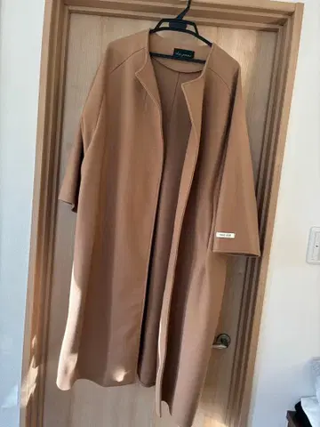 La gemme 핸드메이드 베이지 롱 코트