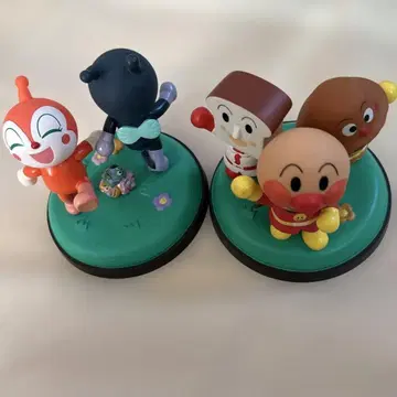 호빵맨 프레벨관 피규어 카레빵맨 식빵맨