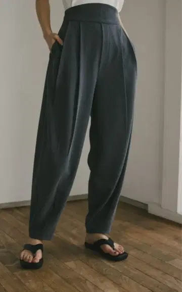 STYLEMIXER 백리본 형태 팬츠