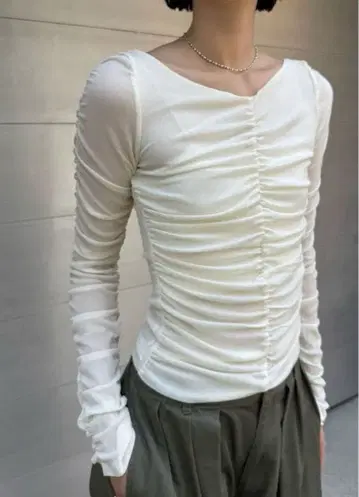 CLANE W TULLE SHIRRING TOPS