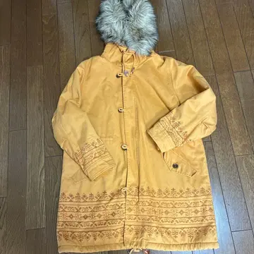 TITICACA 후드 부착 오렌지 모즈 코트