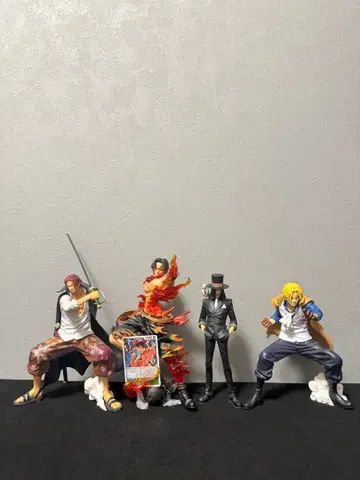 원피스 피규어 세트 에이스 샹크스 사보 루치