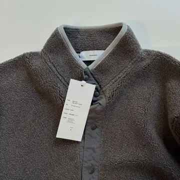 Graphpaper 울보아 하이넥 풀오버