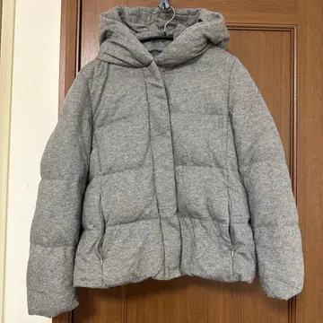 그레이 후드 부착 다운 자켓 UNIQLO 유니클로