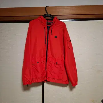 Bershka 레드 나일론 자켓 M