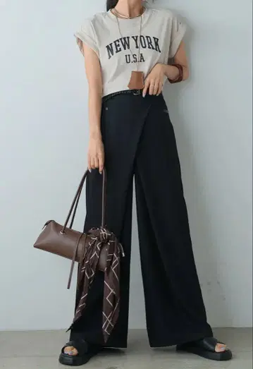 ECICA 블랙 와이드 팬츠 크로스 디자인 팬츠