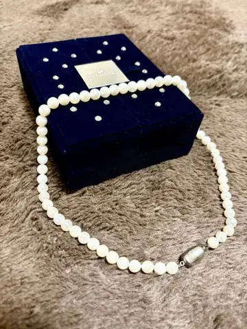 최종 가격 인하 SWAROVSKI 펄 목걸이 박스 포함