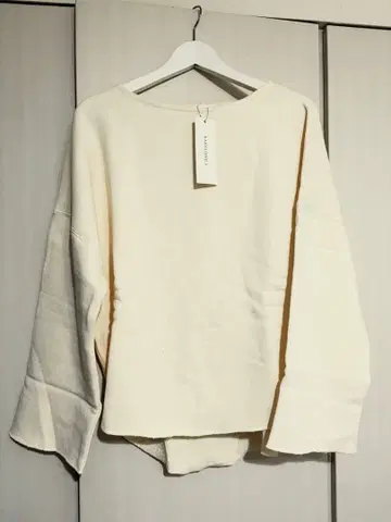 미사용 Babylone 트레이닝복 F 사이즈 아이보리