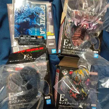 제일복권 고질라 괴수난무 -날뛰는 것- E상 F상 세트