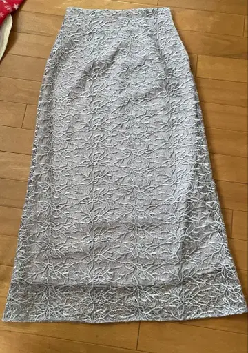 SNIDEL 베이지 타이트 스커트 사이즈 0