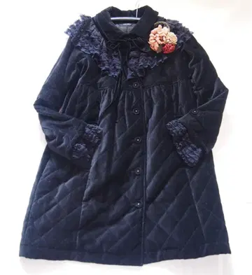 핑크하우스 블랙 퀼팅 튤 숄 포함 코트