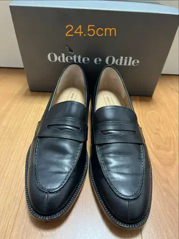 오데트 에 오딜 블랙 로퍼 24.5cm