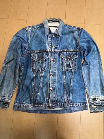 TALKING ABOUT THE ABSTRACTION 전사 자켓