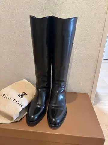 SARTOR 블랙 가죽 롱 부츠