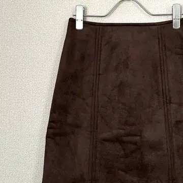 IZE international 미니 스커트 사다리꼴 벨로아 속기모 슬릿