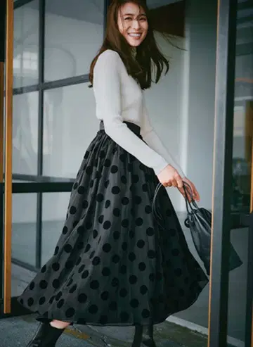 [THREE SQUARE] 리버서블 그랜드 스커트