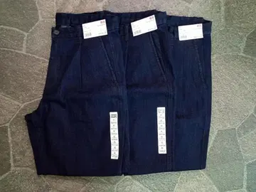 미사용 새상품 유니클로 와이드 핏 치노 3개 세트 UNIQLO