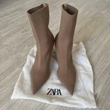 ZARA 베이지 스틸레토 부츠 37