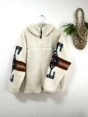 펜들턴! 새상품급! 기하학 패턴 보아 자켓 후드 부착