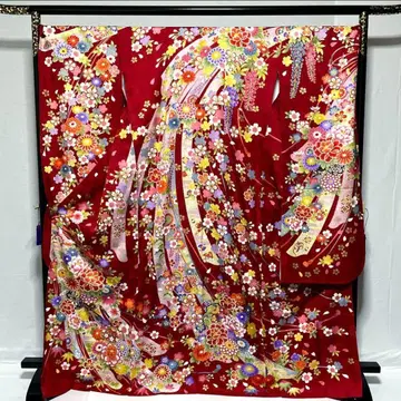 [ 추천! ] 후리소데 컨디션 최상 빨간색 순수 실크 매우 화려함