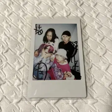 THE MADNA 단체 폴라로이드 특전