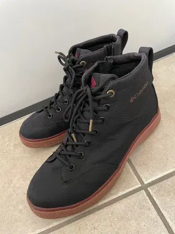컬럼비아 부츠 블랙 27cm