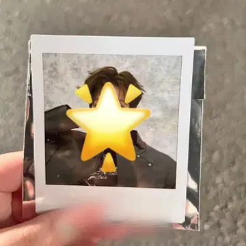 시가 리쿠 폴라로이드