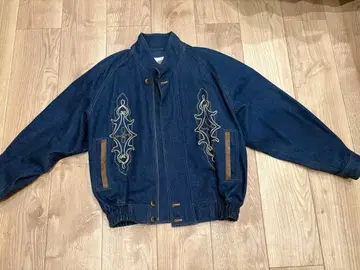 ANGELO 자수 장식 다크 블루 자켓