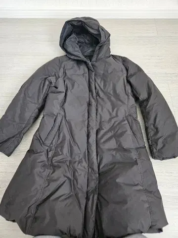 UNIQLO 후드 부착 롱 다운 코트