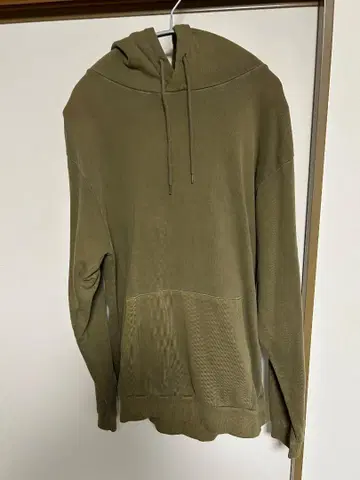 NANO UNIVERSE 올리브 후드 부착 후드티