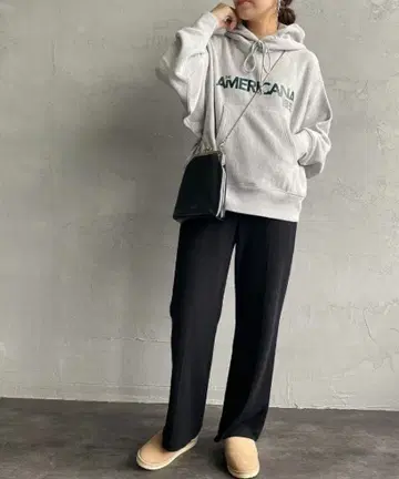 아메리카나 후드티